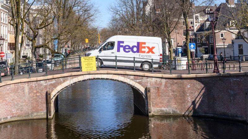 fedex